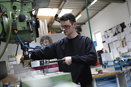 首页- 新宝GG集团创造事业平台