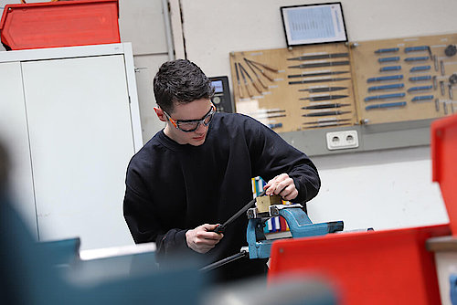 首页- 新宝GG集团创造事业平台