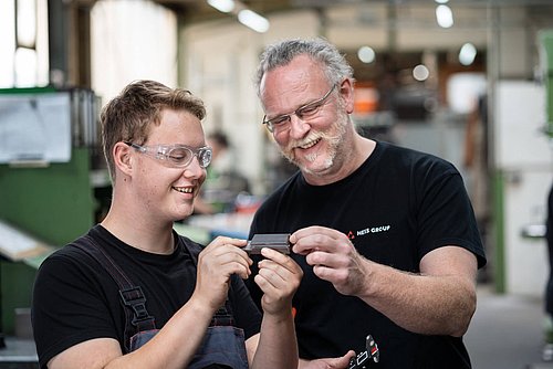 首页- 新宝GG集团创造事业平台