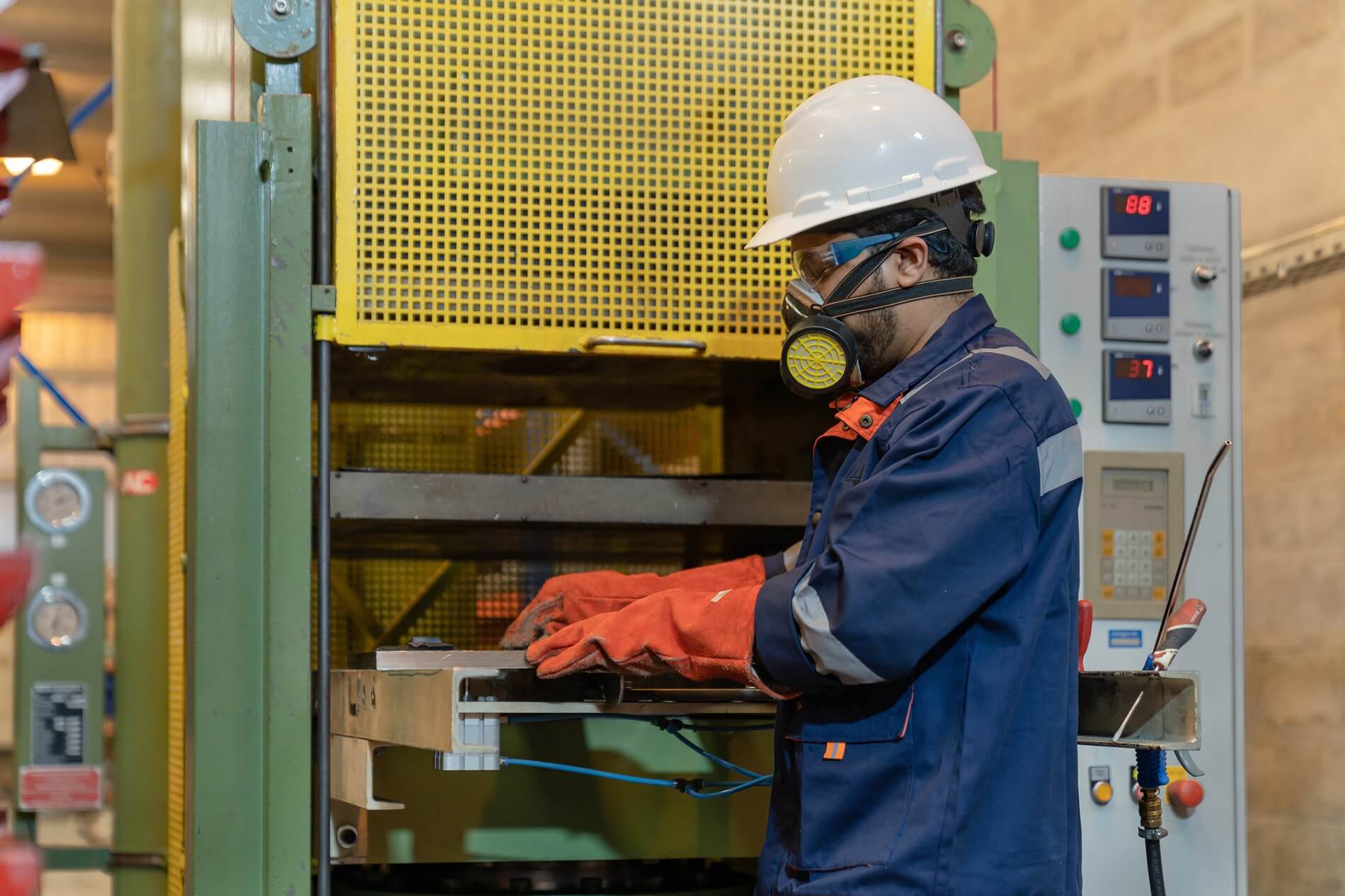 首页- 新宝GG集团创造事业平台