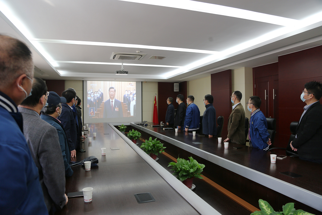 众鑫娱乐·鑫起点,馨效劳,心选择