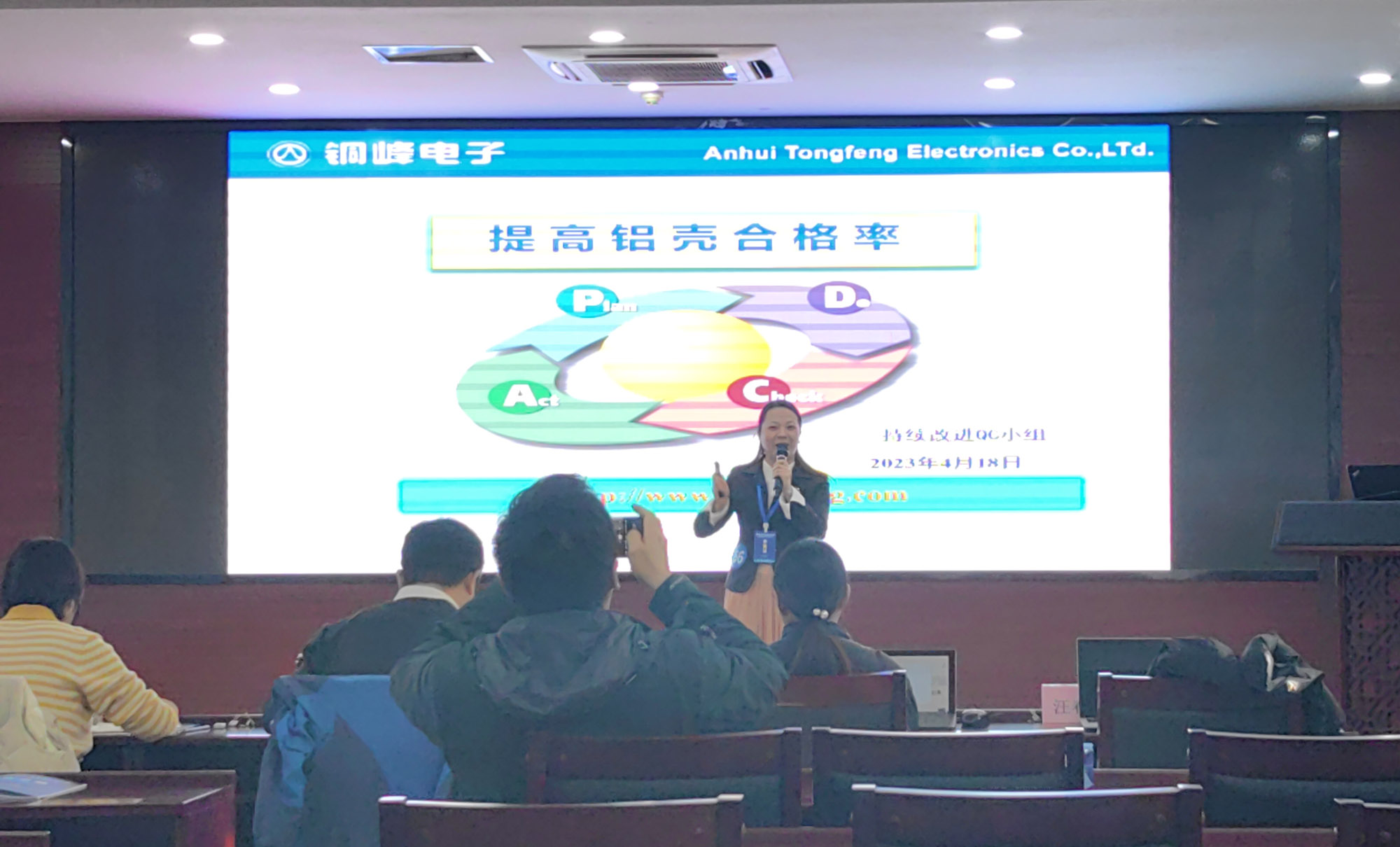 众鑫娱乐·鑫起点,馨效劳,心选择