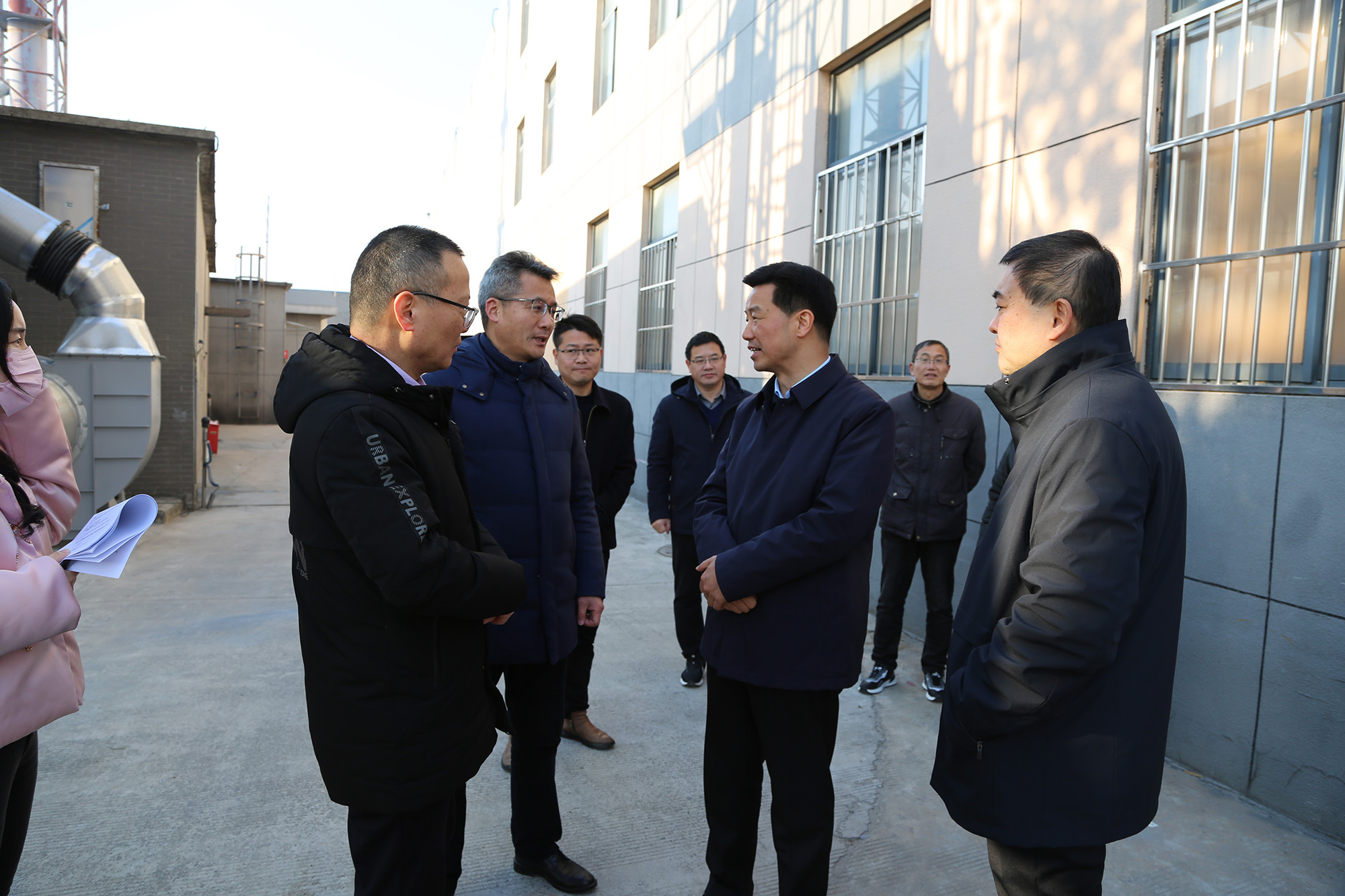 众鑫娱乐·鑫起点,馨效劳,心选择