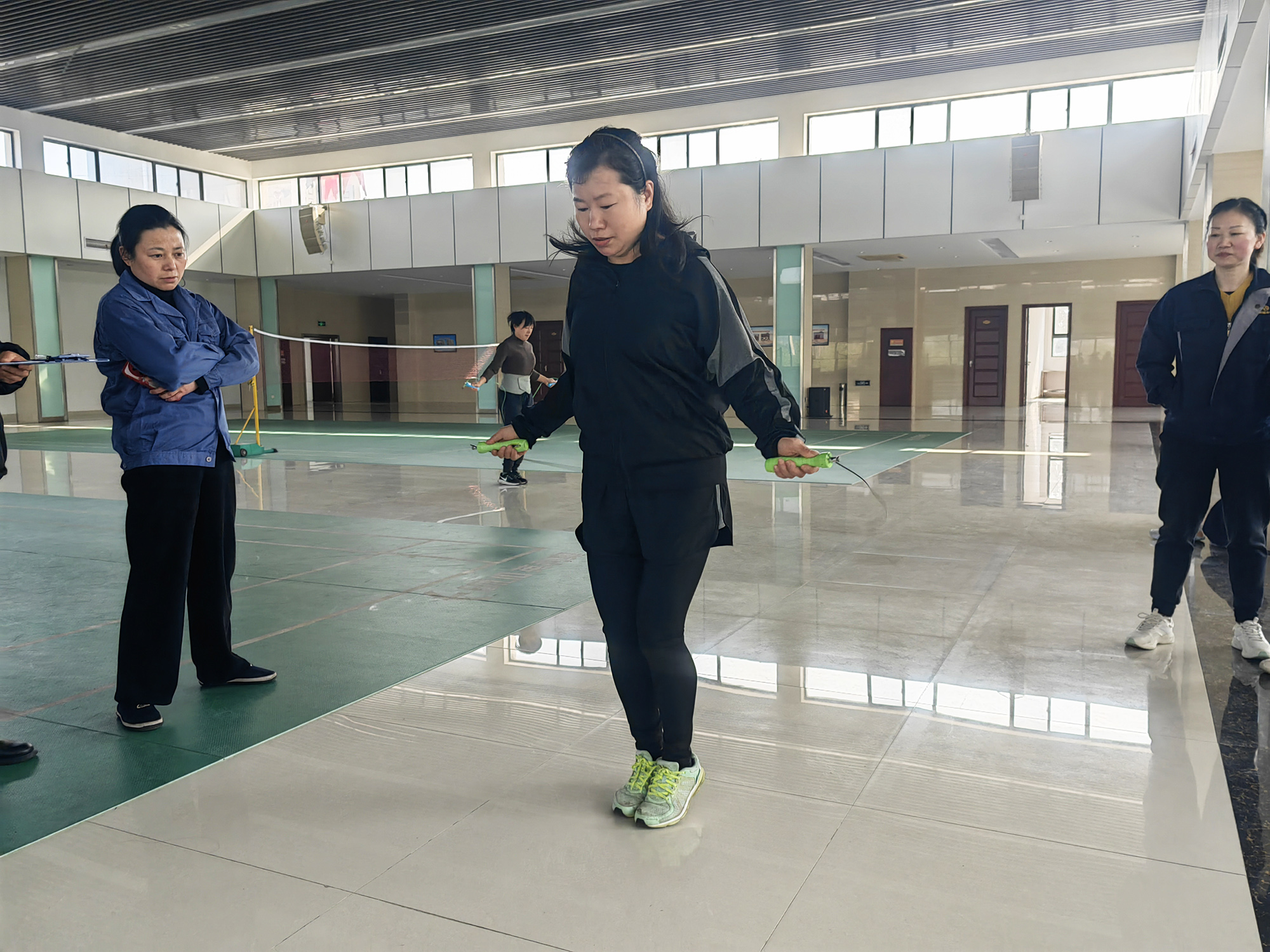 众鑫娱乐·鑫起点,馨效劳,心选择