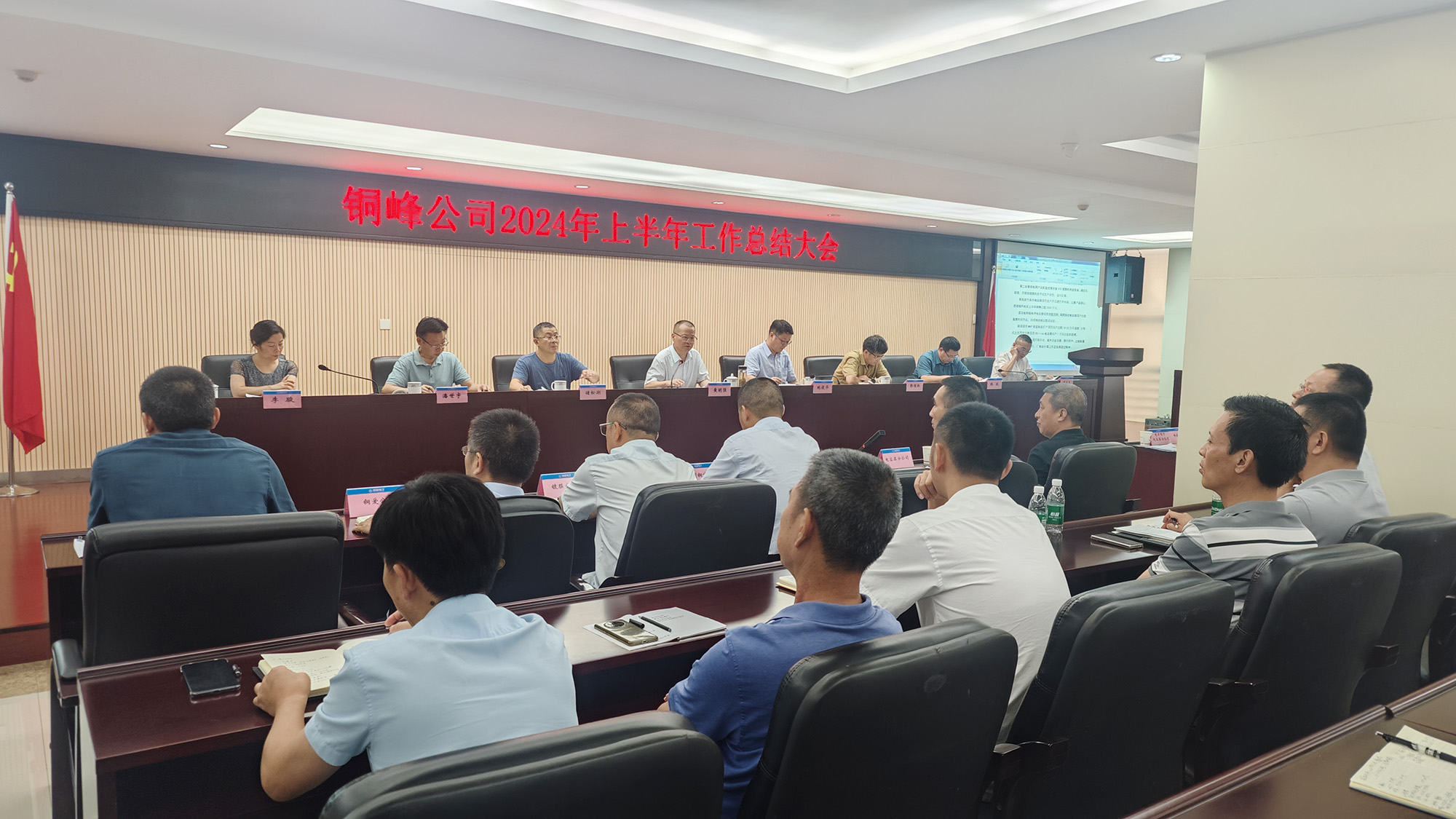 众鑫娱乐·鑫起点,馨效劳,心选择