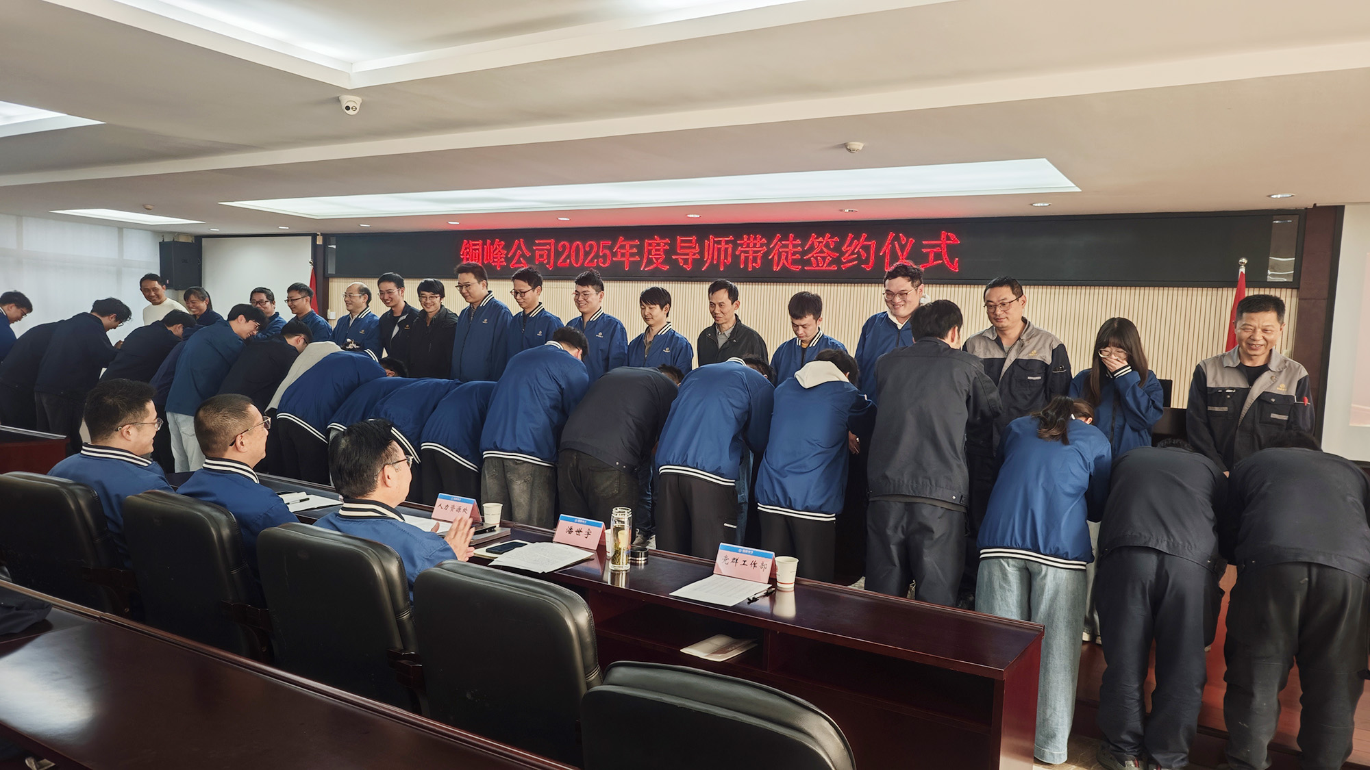 众鑫娱乐·鑫起点,馨效劳,心选择